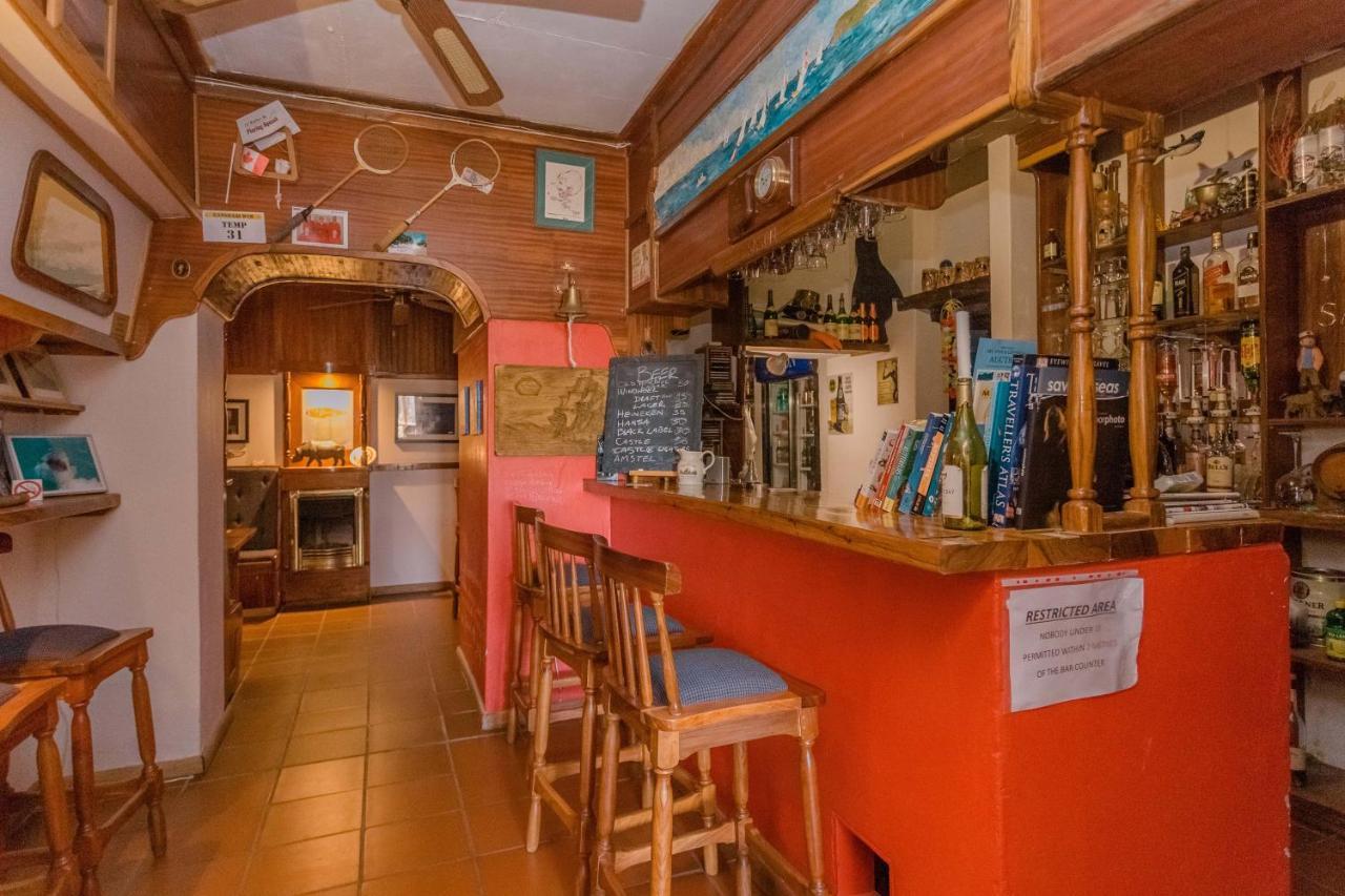 Saxon Lodge Gansbaai Exteriör bild