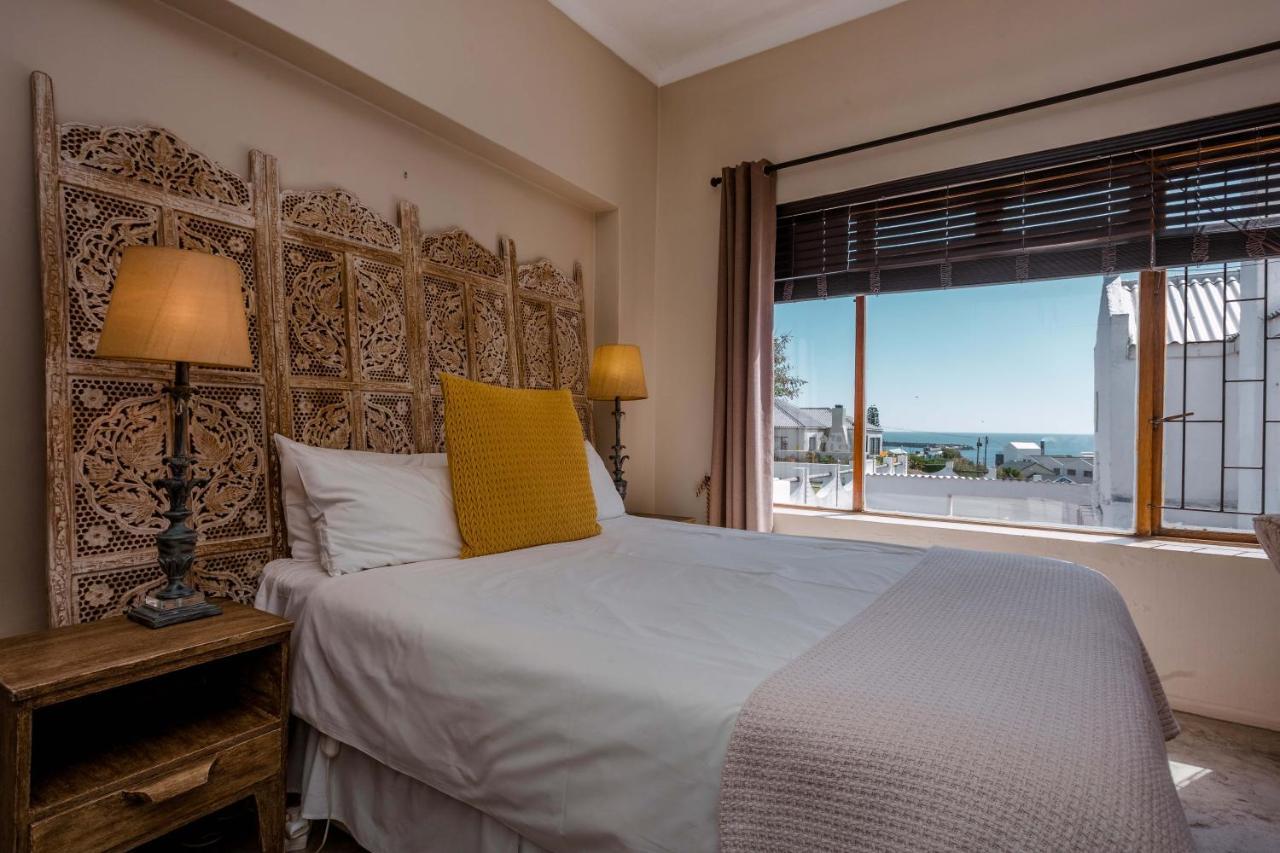 Saxon Lodge Gansbaai Exteriör bild