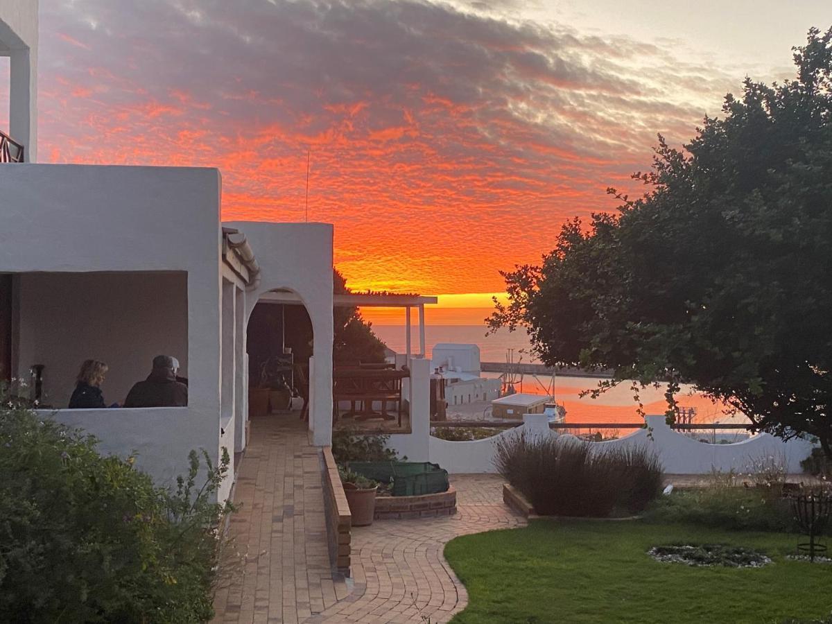 Saxon Lodge Gansbaai Exteriör bild
